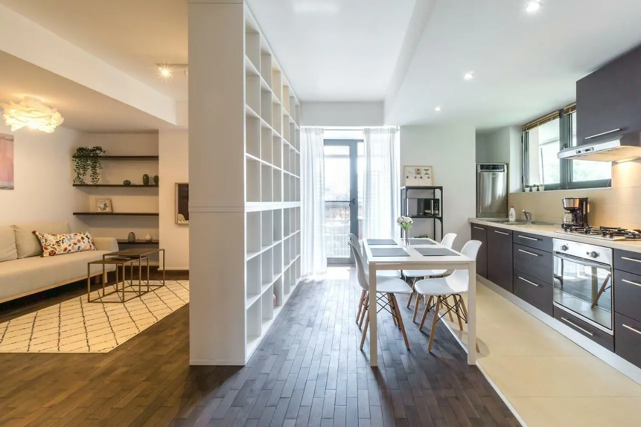 Apartment Luxury-Central Apartment-Victoriei Square-Subway Bucharest