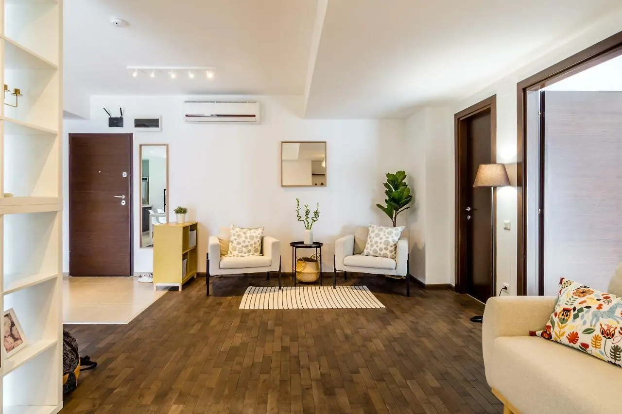Luxury-Central Apartment-Victoriei Square-Subway Bucharest Apartment