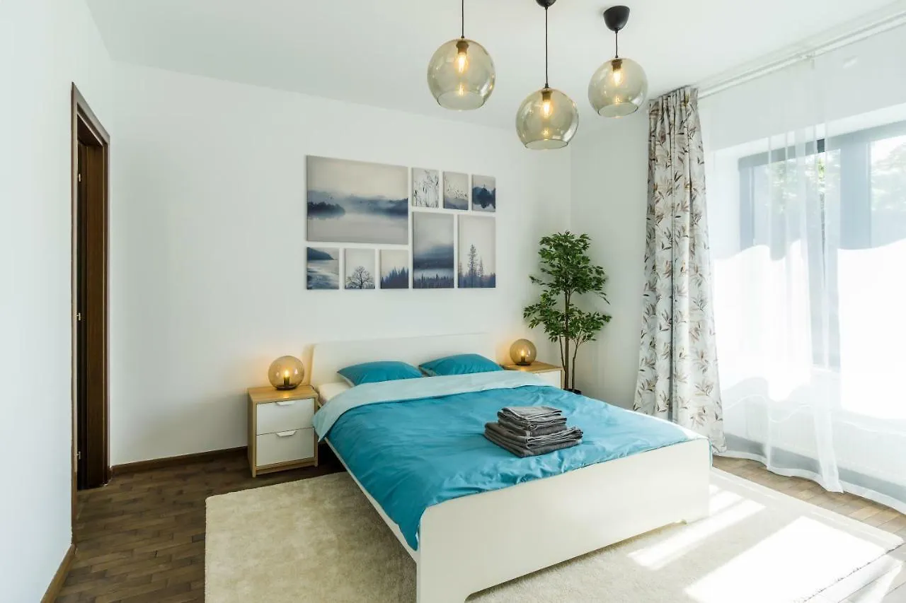 Luxury-Central Apartment-Victoriei Square-Subway Bucharest Romania