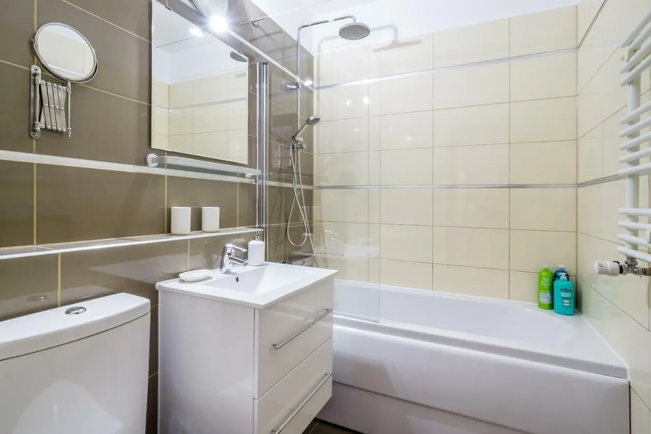 Luxury-Central Apartment-Victoriei Square-Subway Bucharest 0*,  Romania