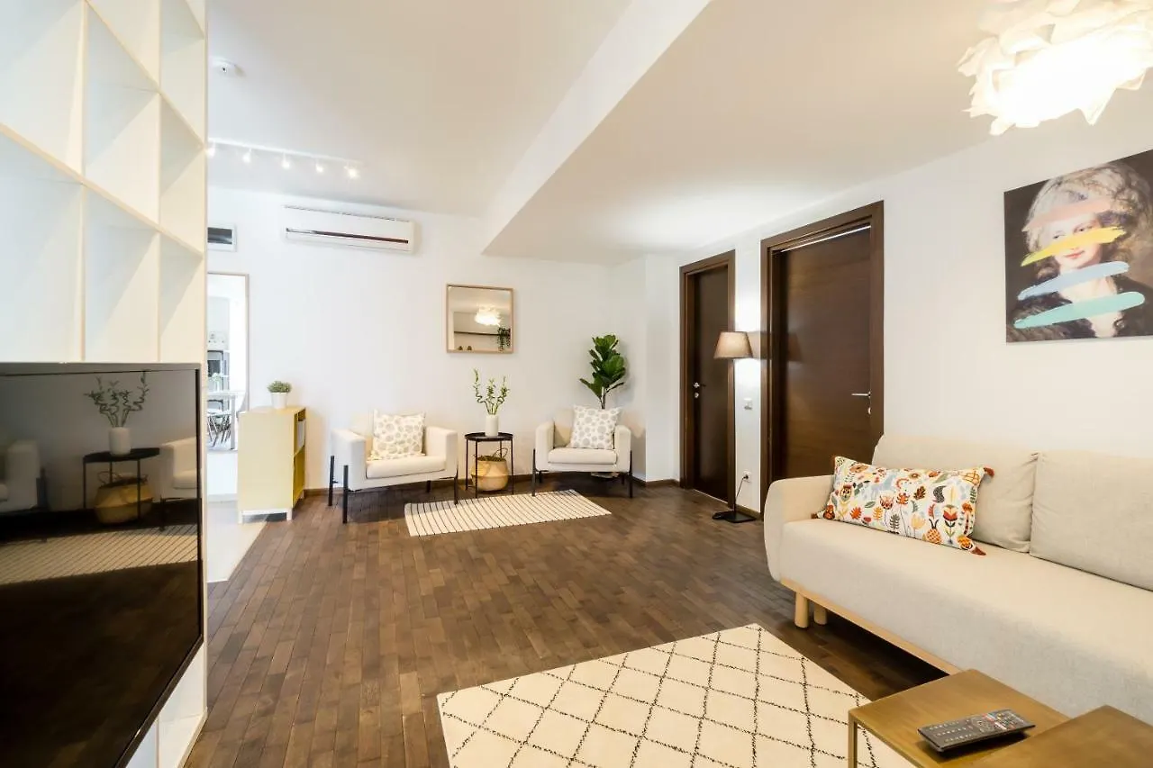 Apartment Luxury-Central Apartment-Victoriei Square-Subway Bucharest Romania