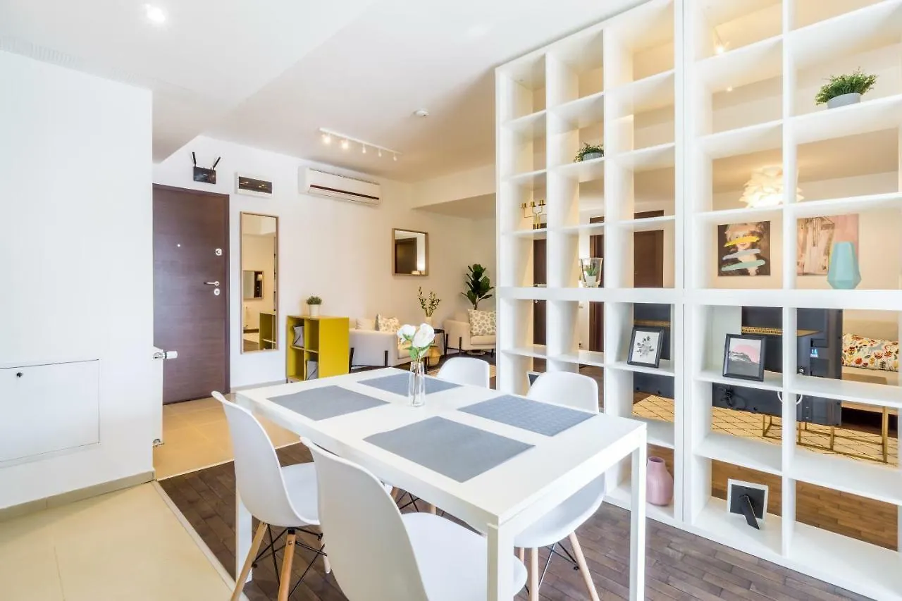 Luxury-Central Apartment-Victoriei Square-Subway Bucharest Apartment