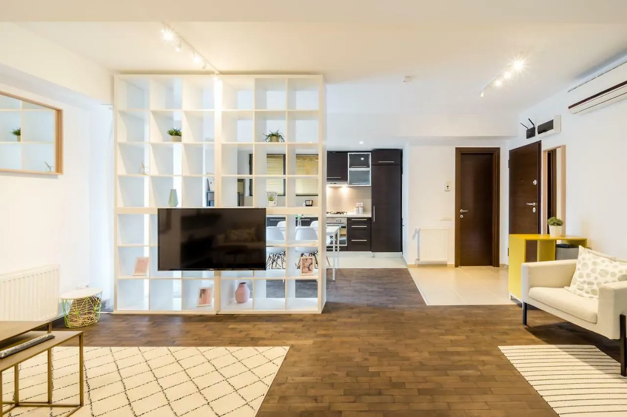 Luxury-Central Apartment-Victoriei Square-Subway Bucharest Apartment